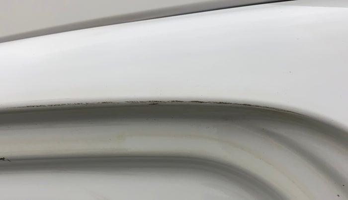 2011 Maruti Ritz VDI, Diesel, Manual, 95,919 km, Left C pillar - Minor scratches