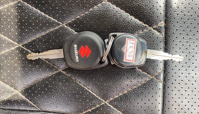 2016 Maruti Wagon R 1.0 VXI AMT, Petrol, Automatic, 99,394 km, Key Close Up