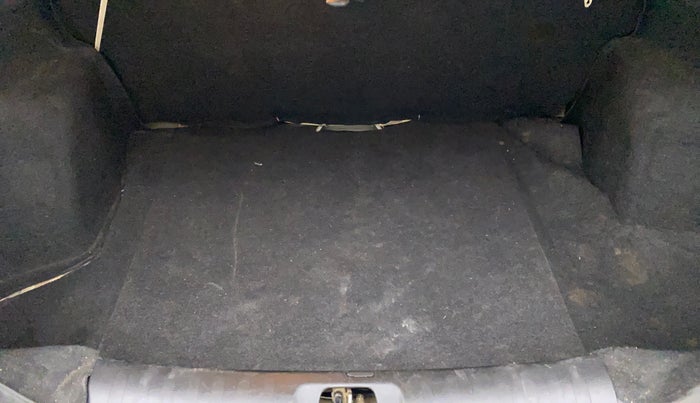 2014 Maruti Swift Dzire VXI, Petrol, Manual, 84,350 km, Boot Inside