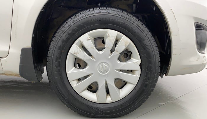 2014 Maruti Swift Dzire VXI, Petrol, Manual, 84,350 km, Right Front Wheel