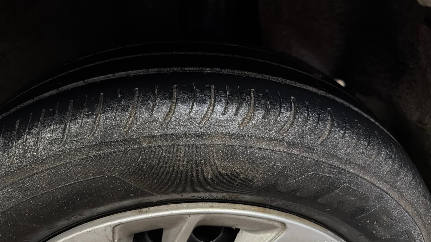2021 Maruti Baleno DELTA PETROL 1.2, Petrol, Manual, 88,526 km, Left Rear Tyre Tread