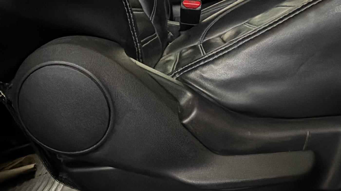 2021 Maruti Baleno DELTA PETROL 1.2, Petrol, Manual, 88,526 km, Driver Side Adjustment Panel