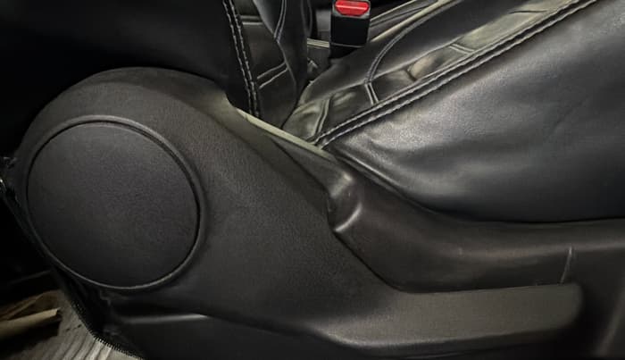 2021 Maruti Baleno DELTA PETROL 1.2, Petrol, Manual, 88,405 km, Driver Side Adjustment Panel