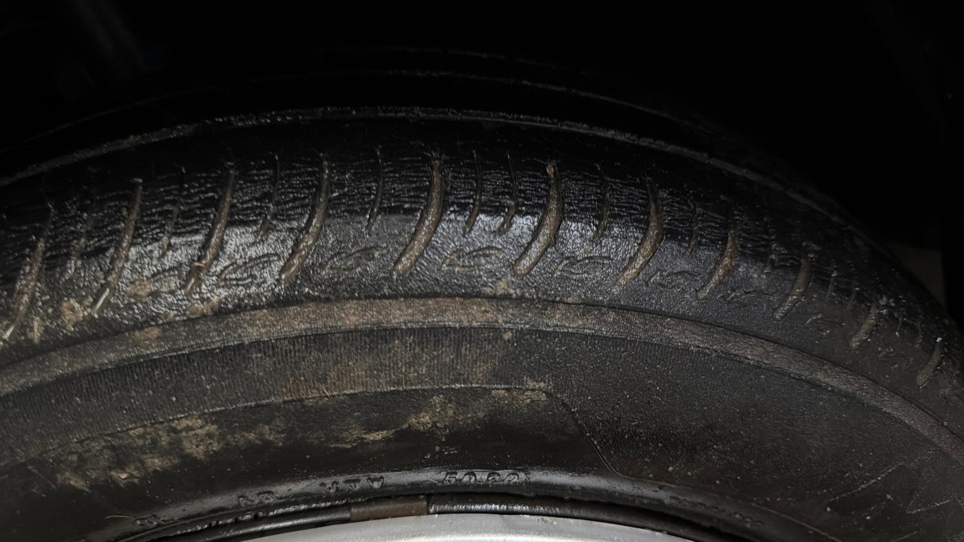 2021 Maruti Baleno DELTA PETROL 1.2, Petrol, Manual, 88,526 km, Left Front Tyre Tread