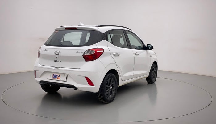 2019 Hyundai GRAND I10 NIOS SPORTZ AMT 1.2 KAPPA VTVT, Petrol, Automatic, 35,148 km, Right Back Diagonal
