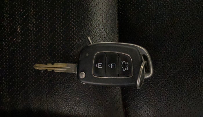 2020 Hyundai GRAND I10 NIOS SPORTZ 1.2 KAPPA VTVT, Petrol, Manual, 42,932 km, Key Close Up