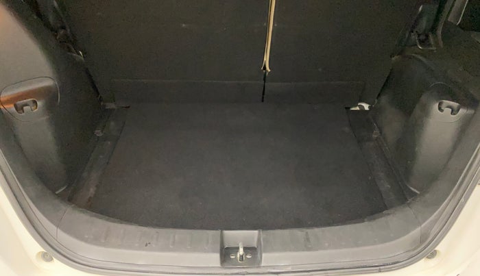 2012 Honda Jazz 1.2L I-VTEC SELECT, Petrol, Manual, 57,521 km, Boot Inside