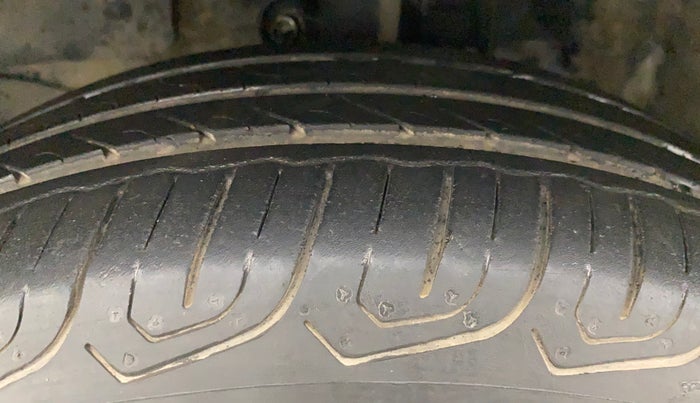 2012 Honda Jazz 1.2L I-VTEC SELECT, Petrol, Manual, 57,521 km, Left Front Tyre Tread