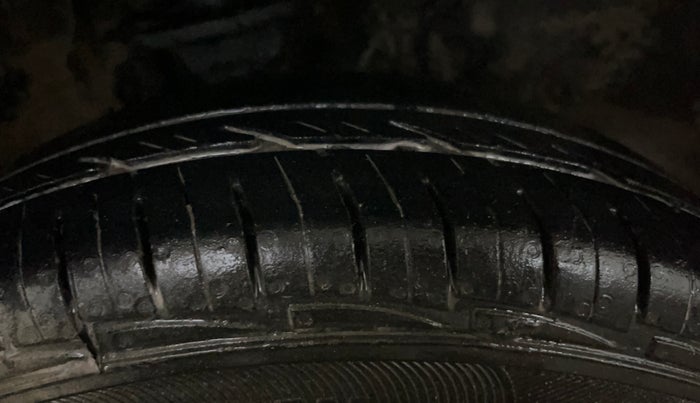 2022 Maruti Alto LXI O, Petrol, Manual, 65,263 km, Right Front Tyre Tread