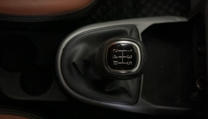 2021 Hyundai GRAND I10 NIOS SPORTZ 1.2 KAPPA VTVT CNG, CNG, Manual, 73,388 km, Gear Lever