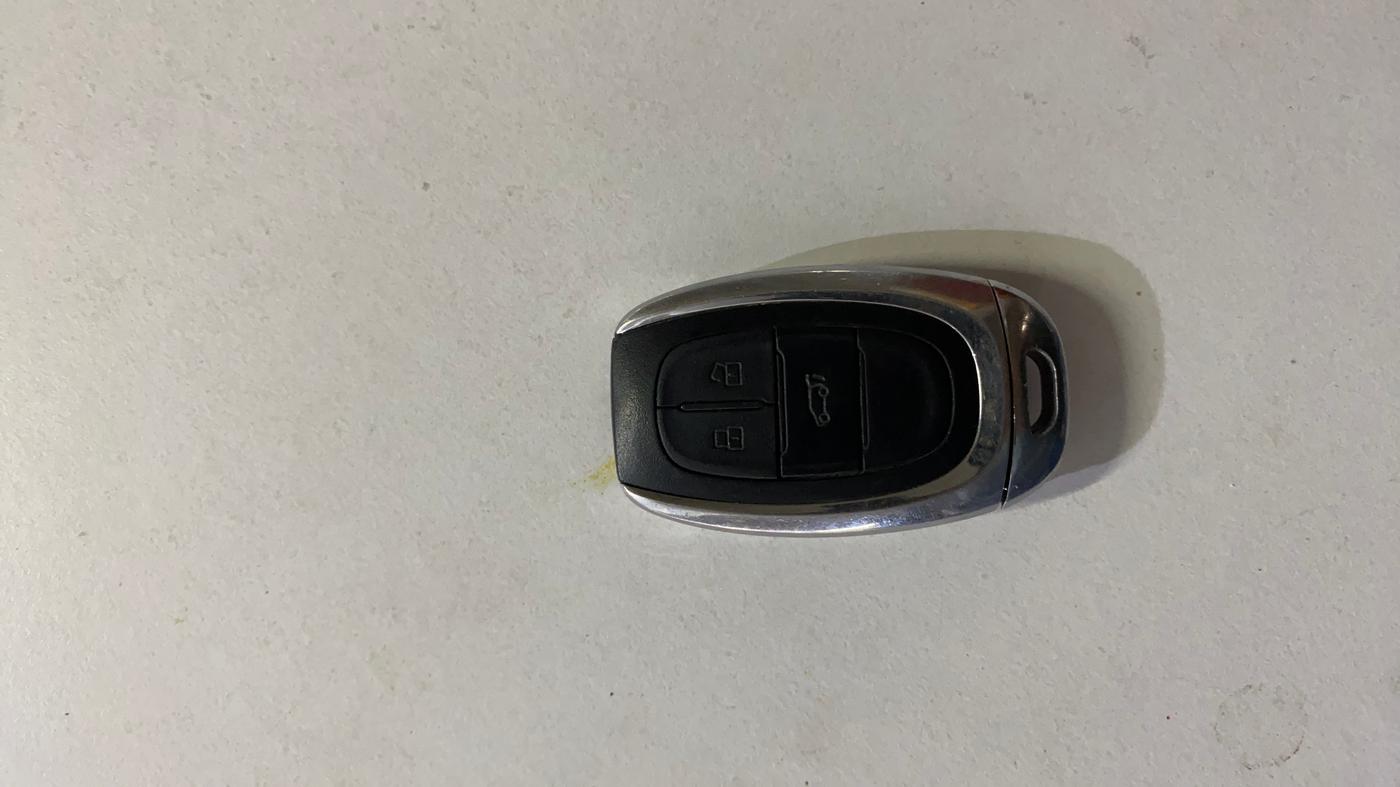 2023 MG GLOSTER SAVVY 6 STR 2.0 TWIN TURBO 4WD, Diesel, Automatic, 71,047 km, Key Close Up