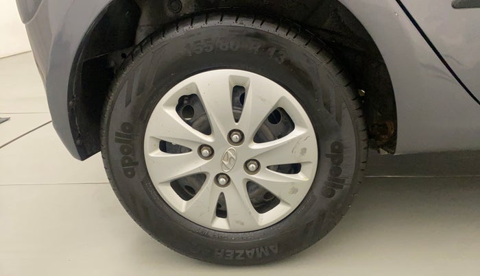 2015 Hyundai i10 SPORTZ 1.1, Petrol, Manual, 54,825 km, Right Rear Wheel