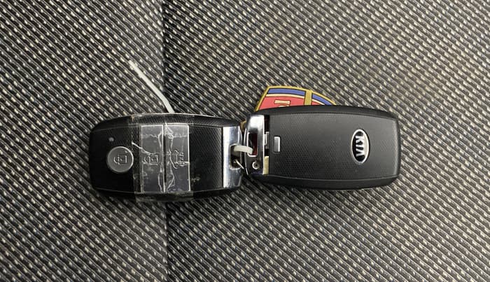 2020 KIA SELTOS HTK PLUS 1.5, Petrol, Manual, 35,046 km, Key Close Up