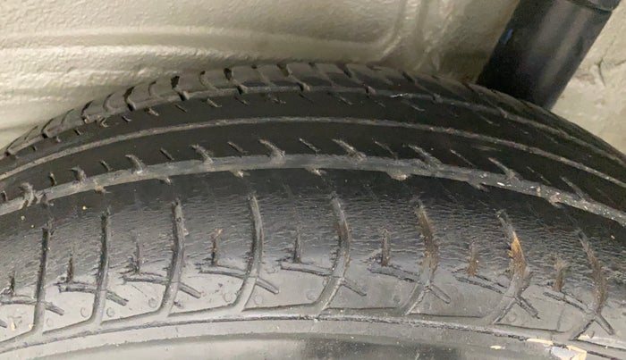 2019 Maruti New Wagon-R VXI 1.0 AMT, Petrol, Automatic, 30,643 km, Left Rear Tyre Tread