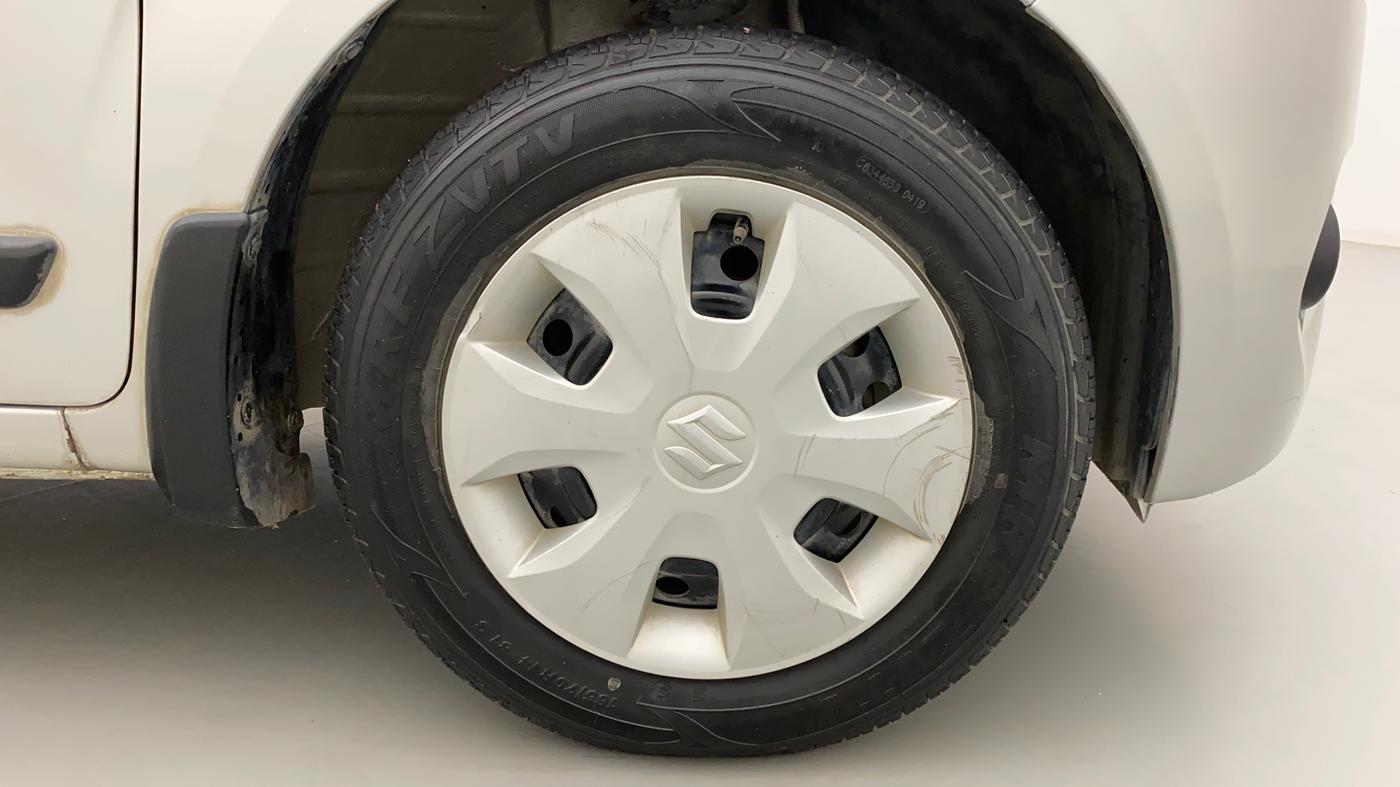 2019 Maruti New Wagon-R VXI 1.0 AMT, Petrol, Automatic, 30,643 km, Right Front Wheel