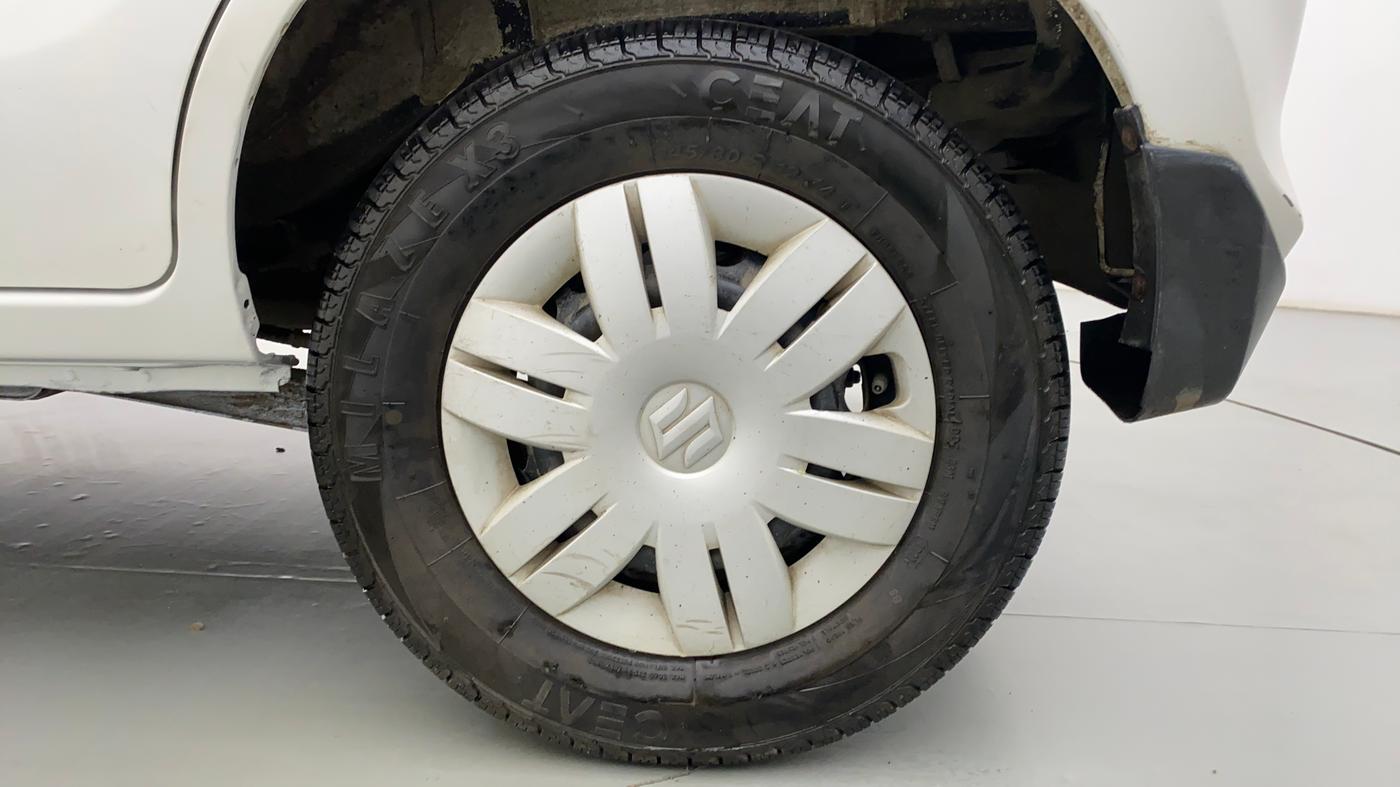 2016 Maruti Alto 800 LXI, Petrol, Manual, 25,279 km, Left Rear Wheel