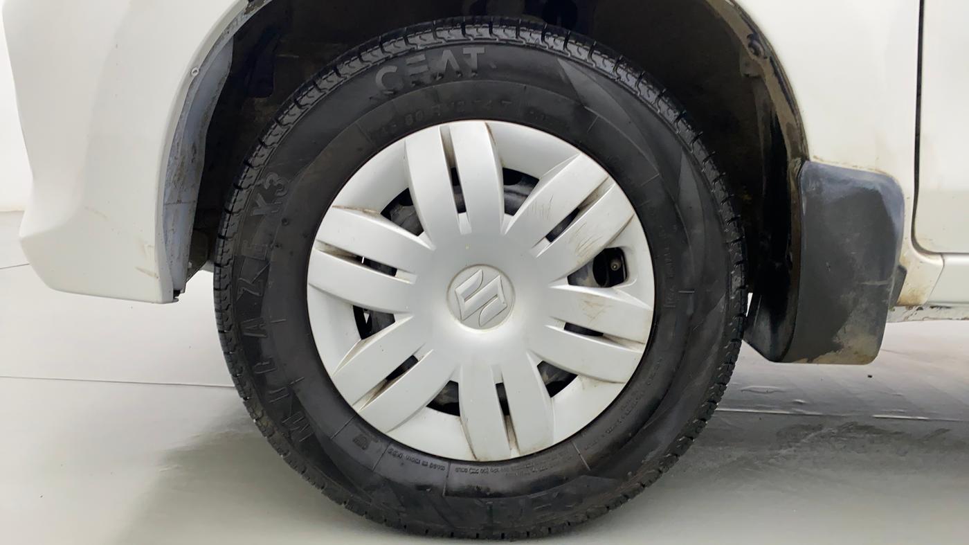 2016 Maruti Alto 800 LXI, Petrol, Manual, 25,279 km, Left Front Wheel