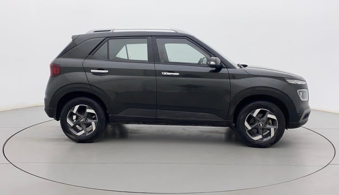 2020 Hyundai VENUE SX 1.0 (O) TURBO, Petrol, Manual, 29,549 km, Right Side View