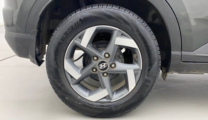2020 Hyundai VENUE SX 1.0 (O) TURBO, Petrol, Manual, 29,549 km, Right Rear Wheel