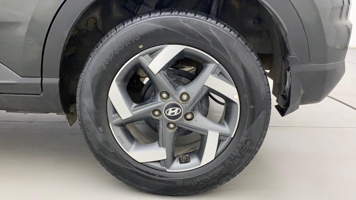2020 Hyundai VENUE SX 1.0 (O) TURBO, Petrol, Manual, 29,549 km, Left Rear Wheel