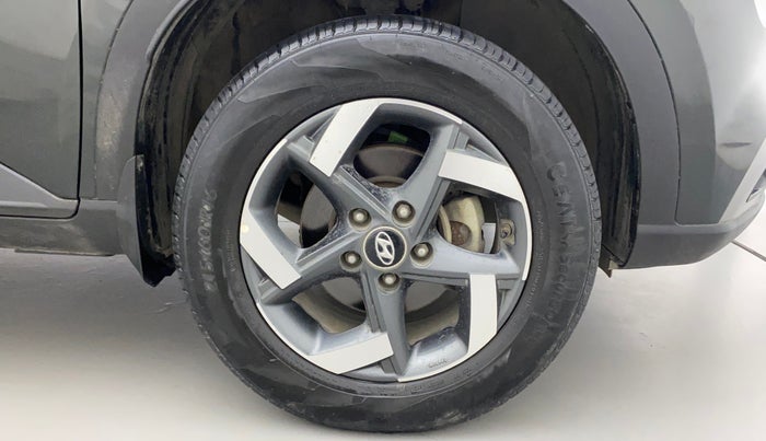 2020 Hyundai VENUE SX 1.0 (O) TURBO, Petrol, Manual, 29,549 km, Right Front Wheel