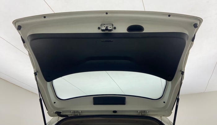 2018 Hyundai Creta 1.6 E + VTVT, Petrol, Manual, 23,957 km, Boot Door Open