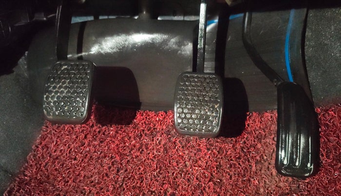 2014 Maruti Alto 800 LXI, Petrol, Manual, 25,209 km, Pedals