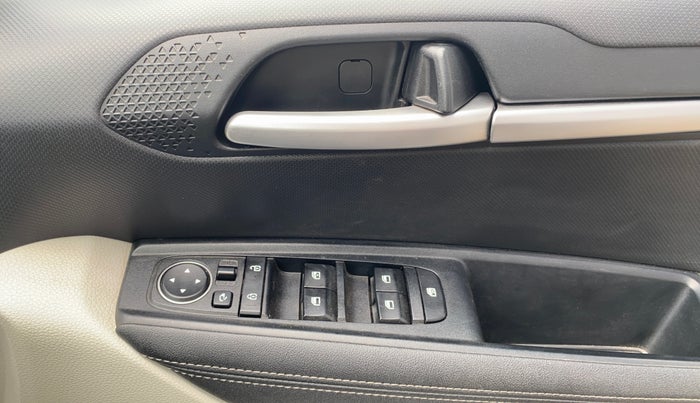 2022 KIA SONET HTX 1.5, Diesel, Manual, 51,907 km, Driver Side Door Panels Control