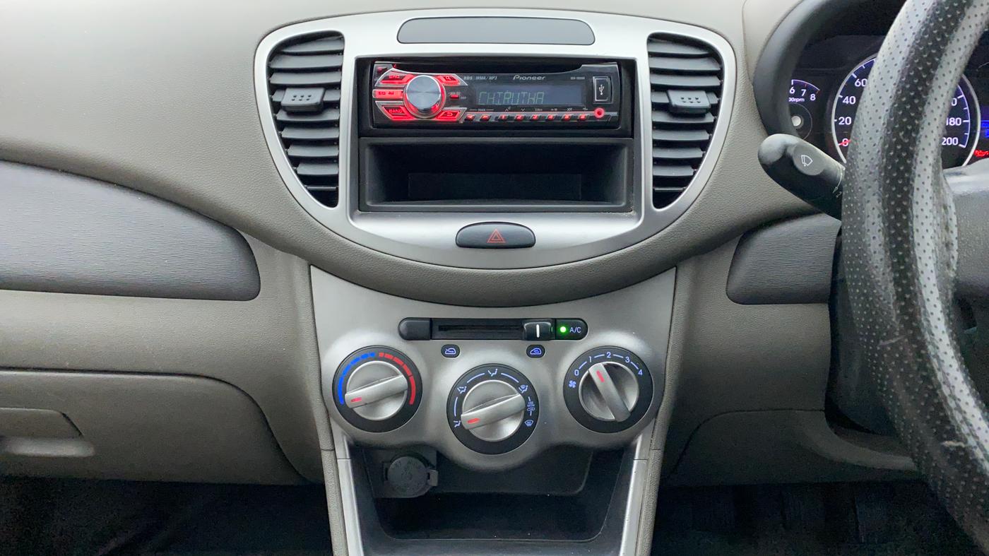 2013 Hyundai i10 MAGNA 1.2 KAPPA2, Petrol, Manual, 85,867 km, Air Conditioner