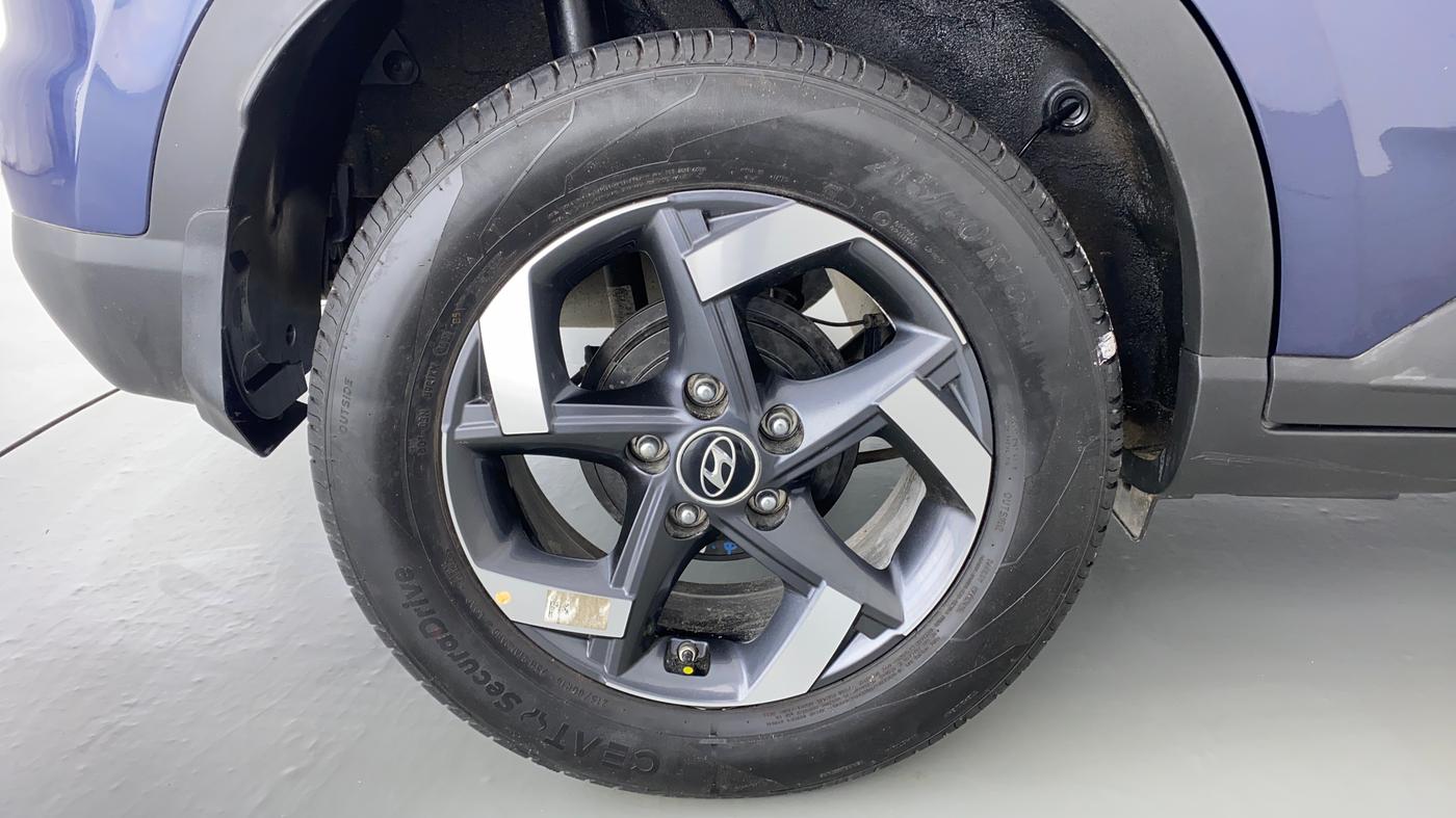 2021 Hyundai VENUE 1.0 turbo GDI IMT SX O, Petrol, Manual, 5,642 km, Right Rear Wheel