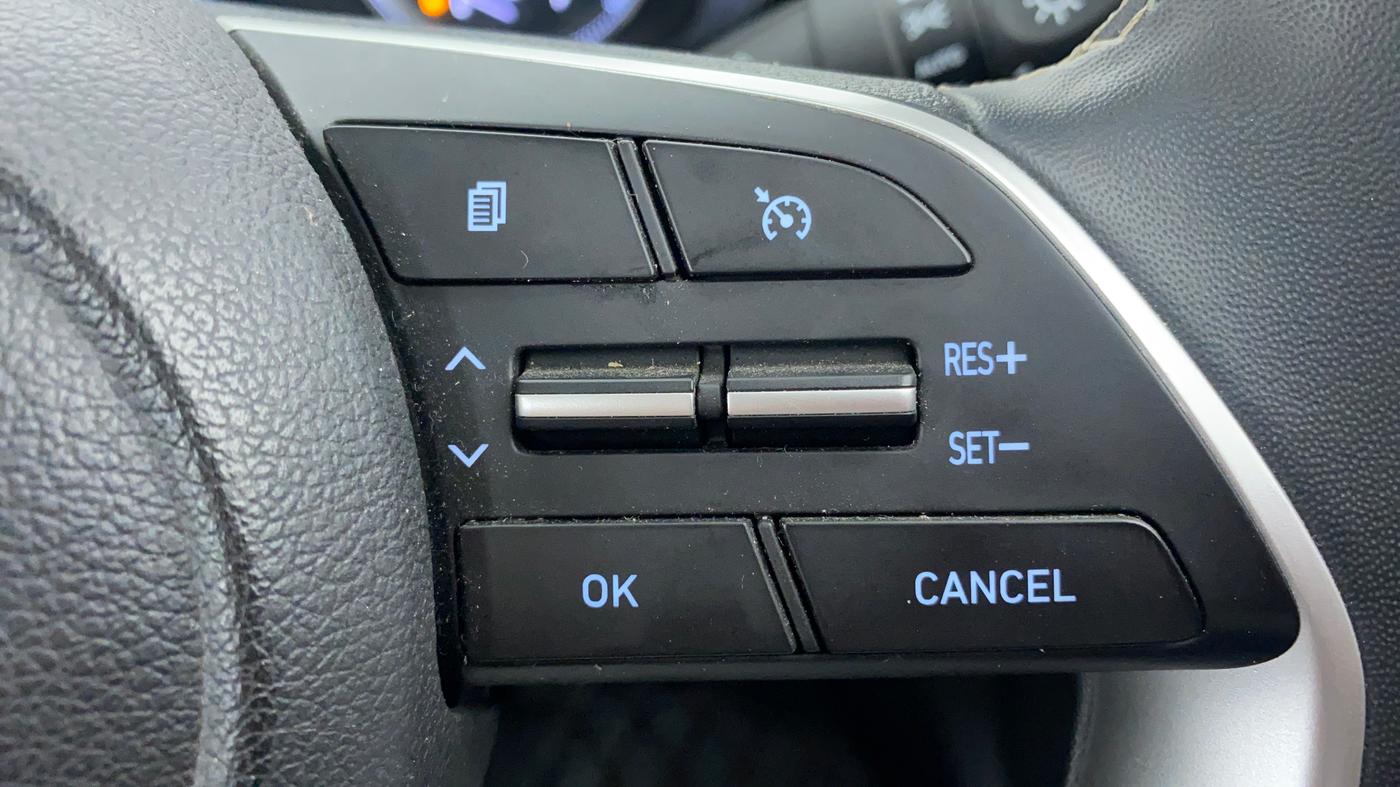 2021 Hyundai VENUE 1.0 turbo GDI IMT SX O, Petrol, Manual, 5,642 km, Adaptive Cruise Control