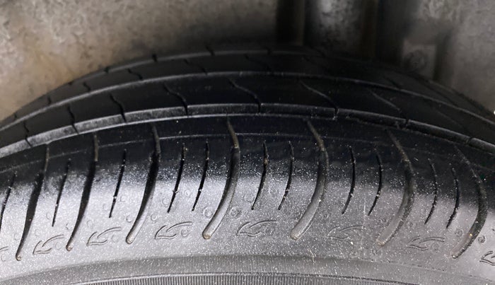 2012 Maruti Swift Dzire ZXI 1.2 BS IV, Petrol, Manual, 53,384 km, Left Rear Tyre Tread