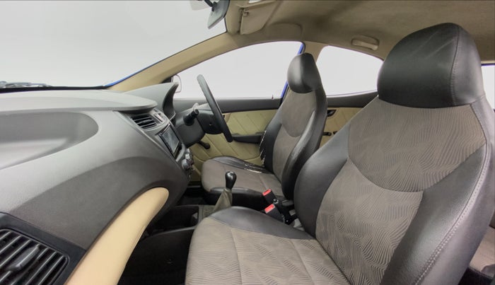 2013 Hyundai Eon D LITE PLUS, Petrol, Manual, 91,417 km, Right Side Front Door Cabin