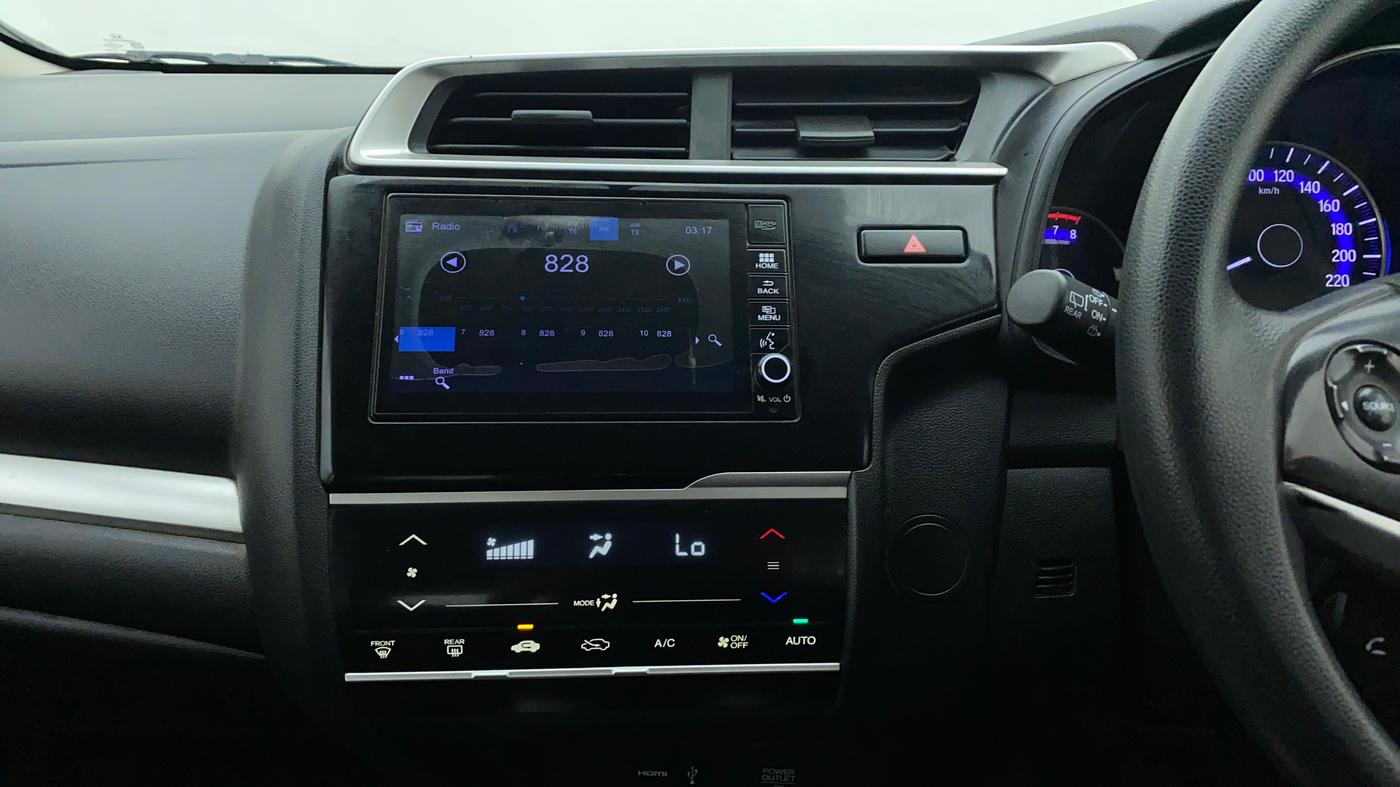 2017 Honda WR-V 1.2 i-VTEC VX MT, Petrol, Manual, 50,170 km, Air Conditioner
