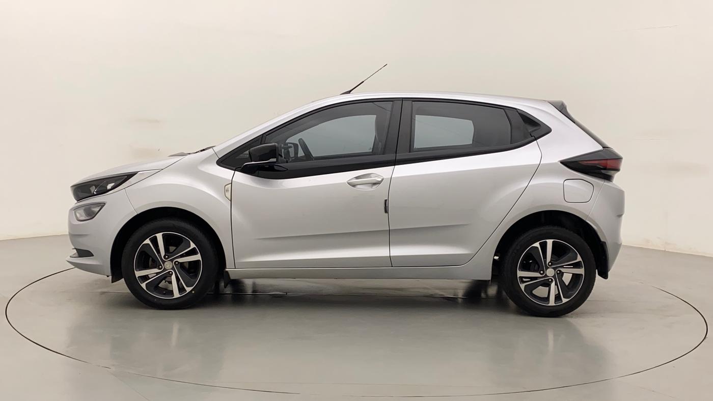 2020 Tata ALTROZ XZ PETROL, Petrol, Manual, 35,835 km, Left Side