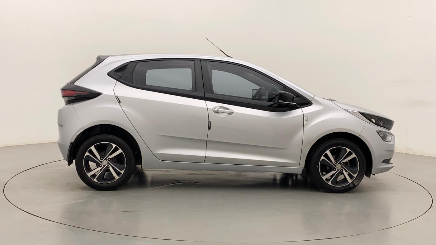 2020 Tata ALTROZ XZ PETROL, Petrol, Manual, 35,835 km, Right Side View