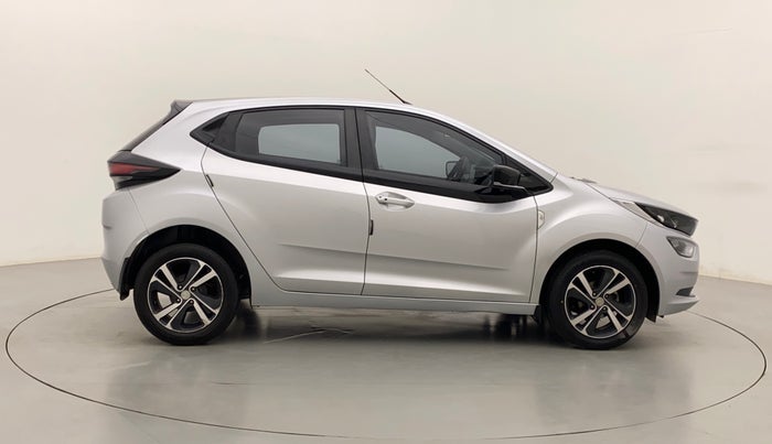 2020 Tata ALTROZ XZ PETROL, Petrol, Manual, 35,835 km, Right Side View