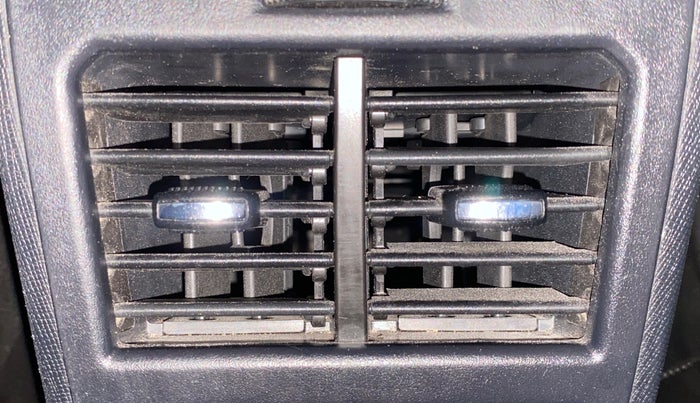 2020 Tata ALTROZ XZ PETROL, Petrol, Manual, 35,835 km, Rear AC Vents
