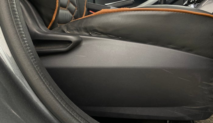 2023 Tata NEXON XM PETROL, Petrol, Manual, 13,857 km, Driver Side Adjustment Panel
