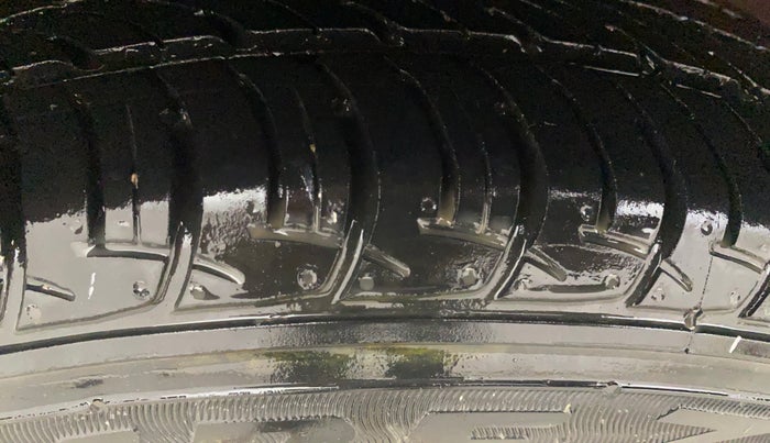 2016 Nissan Micra XL CVT, Petrol, Automatic, 26,106 km, Right Rear Tyre Tread