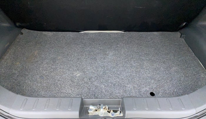 2018 Maruti Alto 800 LXI, Petrol, Manual, 11,756 km, Boot Inside