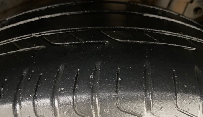 2022 Tata NEXON XZ PLUS (PREMIUM) DIESEL, Diesel, Manual, 80,342 km, Left Rear Tyre Tread