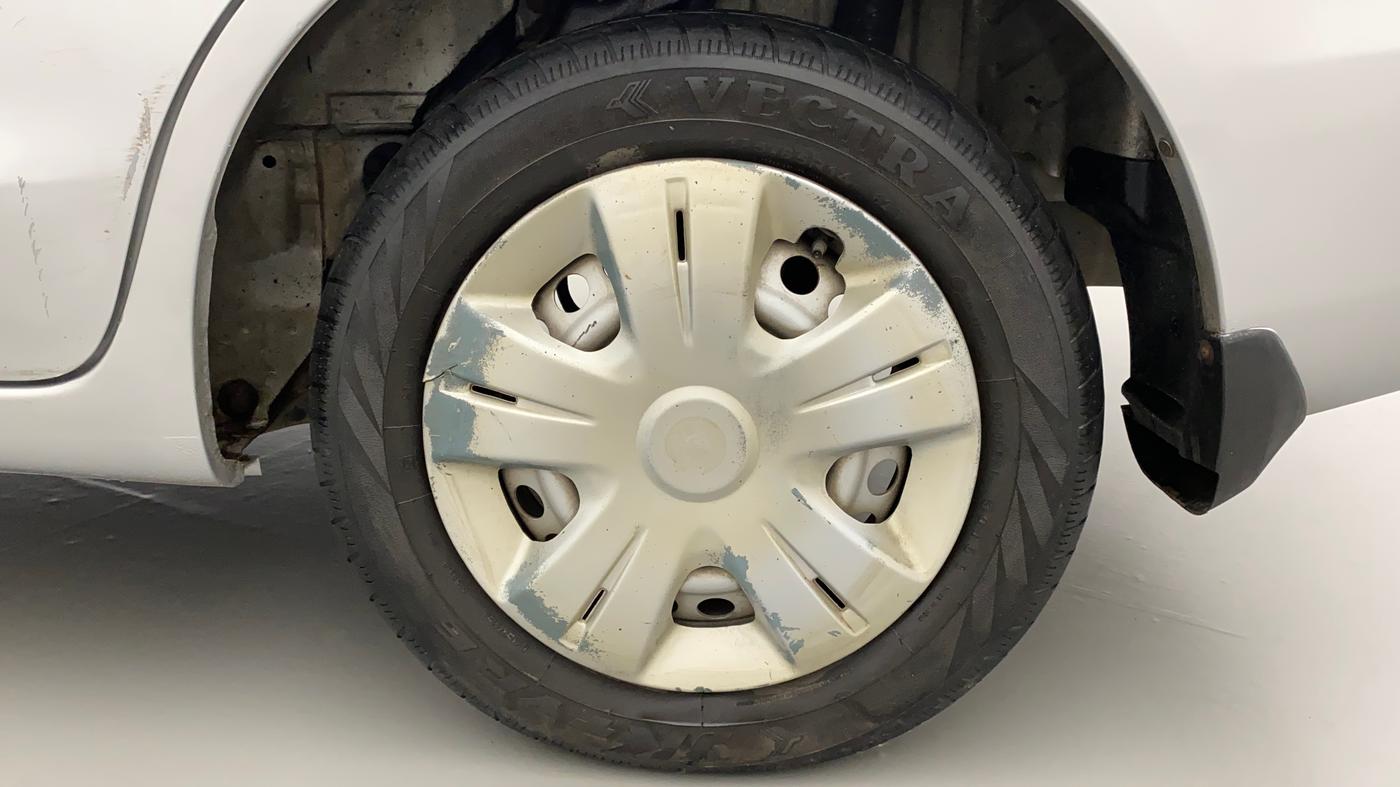 2013 Honda Amaze 1.2L I-VTEC E, Petrol, Manual, 76,473 km, Left Rear Wheel