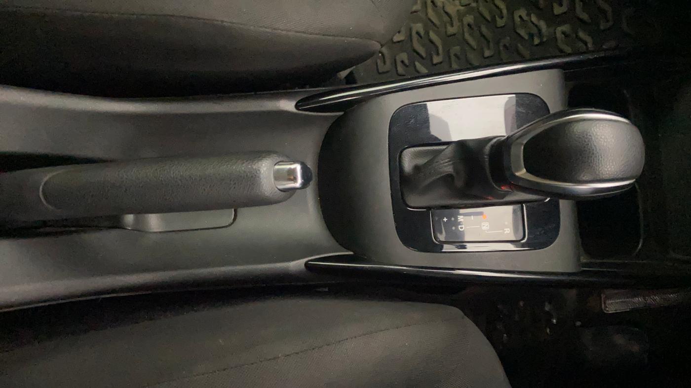2022 Toyota Glanza V AMT, Petrol, Automatic, 35,951 km, Gear Lever