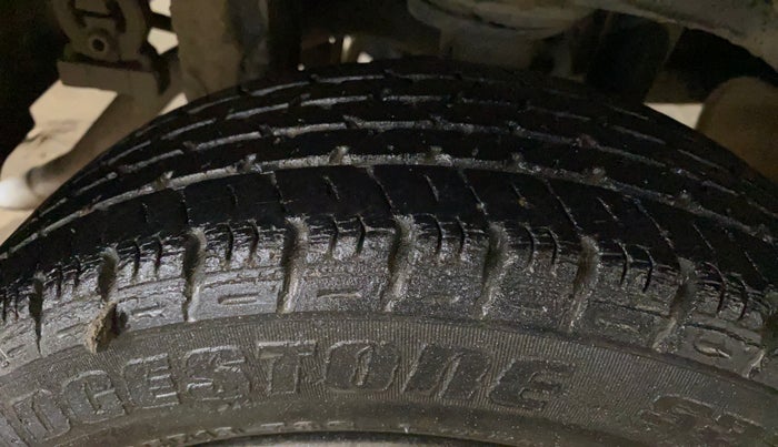 2016 Maruti Alto K10 VXI, Petrol, Manual, 85,333 km, Right Rear Tyre Tread