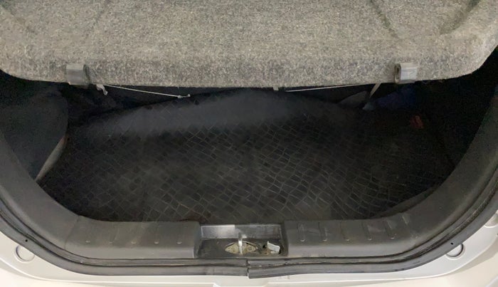 2016 Maruti Alto K10 VXI, Petrol, Manual, 85,333 km, Boot Inside