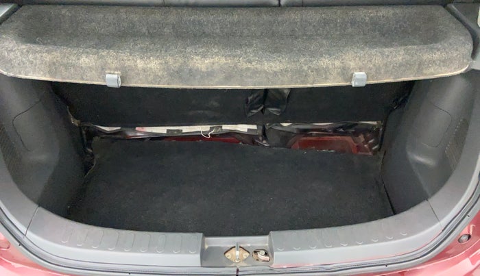 2010 Maruti Ritz LXI, Petrol, Manual, 27,052 km, Boot Inside