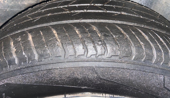 2023 Tata ALTROZ XZ DIESEL, Diesel, Manual, 57,043 km, Left Rear Tyre Tread