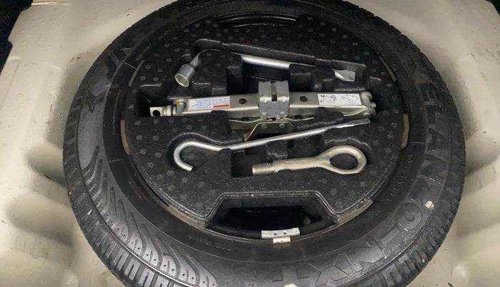 2015 Maruti S Cross ZETA 1.6, Diesel, Manual, 1,24,371 km, Spare Tyre