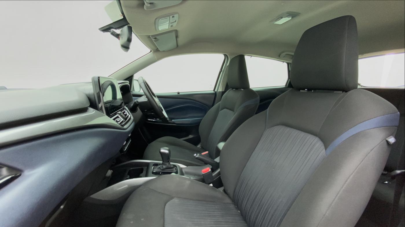 2022 Maruti Baleno ALPHA 1.2 AGS, Petrol, Automatic, 35,349 km, Right Side Front Door Cabin